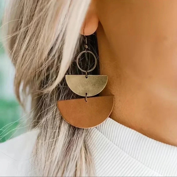 2 LEFT! Bohemian Half circle Faux Leather Drop Earrings - Picture 1 of 6